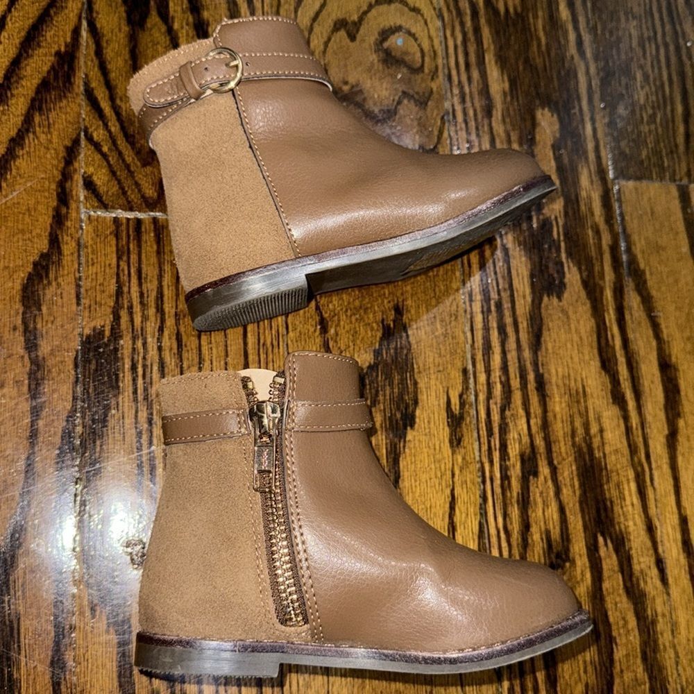 Janie and Jack Brown Leather Ankle Boots with Buckle Detail 7 - Picture 5 of 8